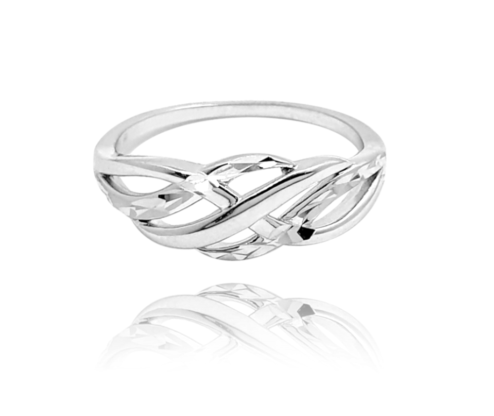 Stříbrný broušený prsten