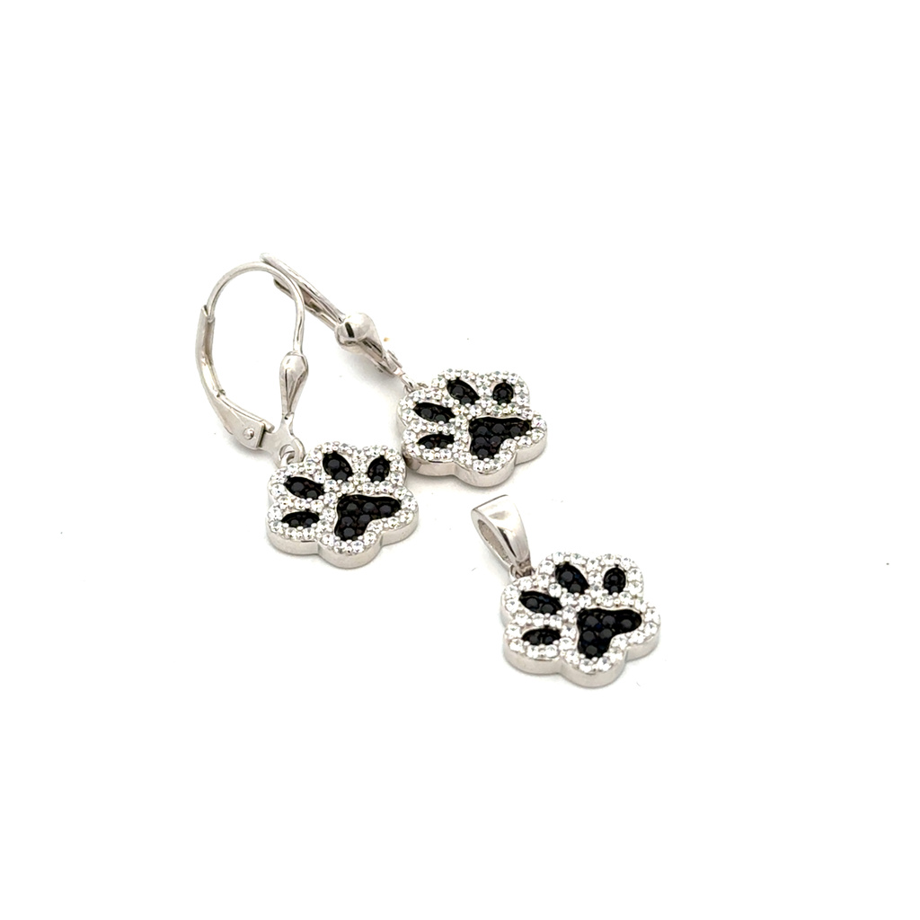 Stříbrná souprava s tlapkami