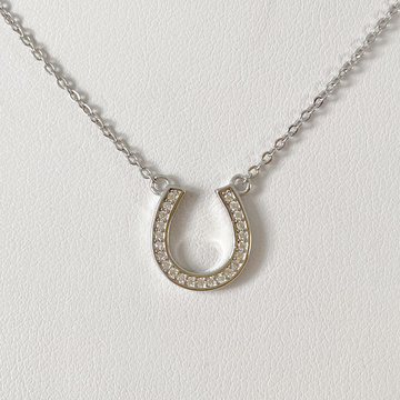 Stříbrný náhrdeník s vloženou podkovou Ag 925/1000