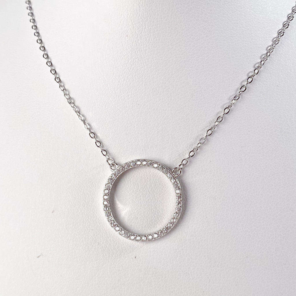 Stříbrný náhrdelník kolečko se zirkony