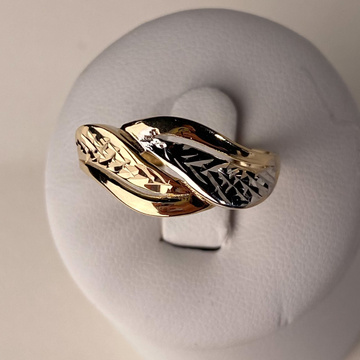 Žluté zlato prsten tvarovaný s bílým zlatem