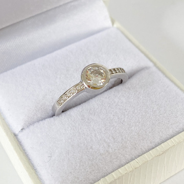 Stříbrný prsten se zirkony Ag 925/1000