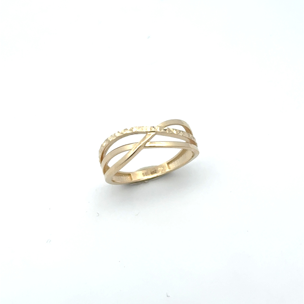 Žluté zlato prsten s broušením